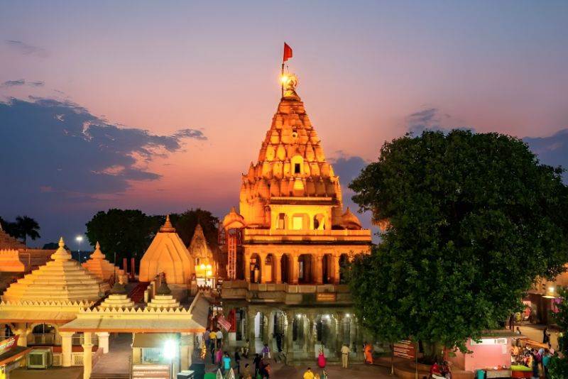 While India as a whole is a land of diverse cultures and religions, four sacred pilgrimage sites, known as the Dhamas, hold special significance. These are Badari-Kedara in the North, Puri in the East, Ramesvara in the South, and Dwarika in the West, each dedicated to a specific deity.
